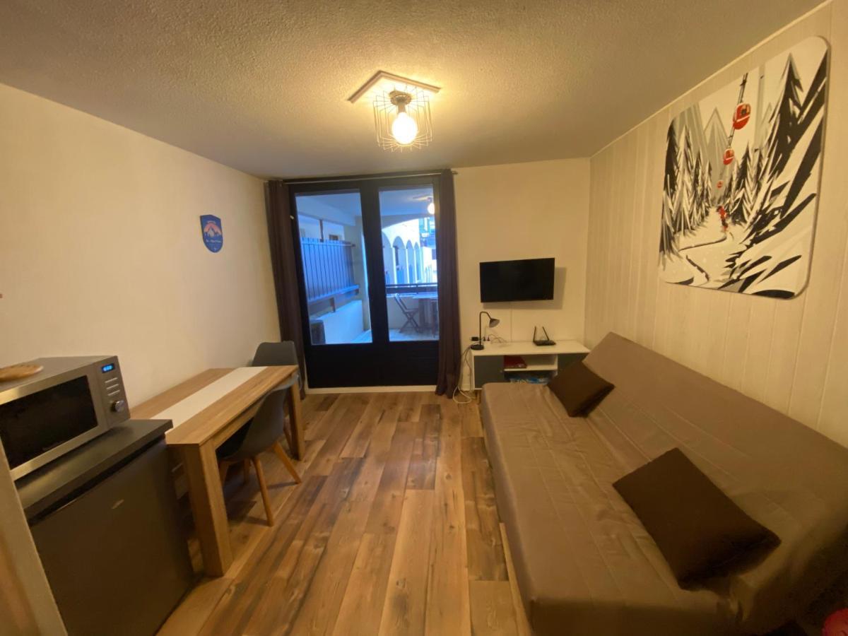 Poutran 2, Studio 4 Personnes Au Pied Des Pistes Avec Grande Terrasse Oz Ngoại thất bức ảnh